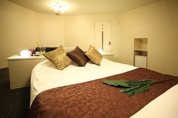 Hotel Swing Kobe (Adults Only) Екстериор снимка