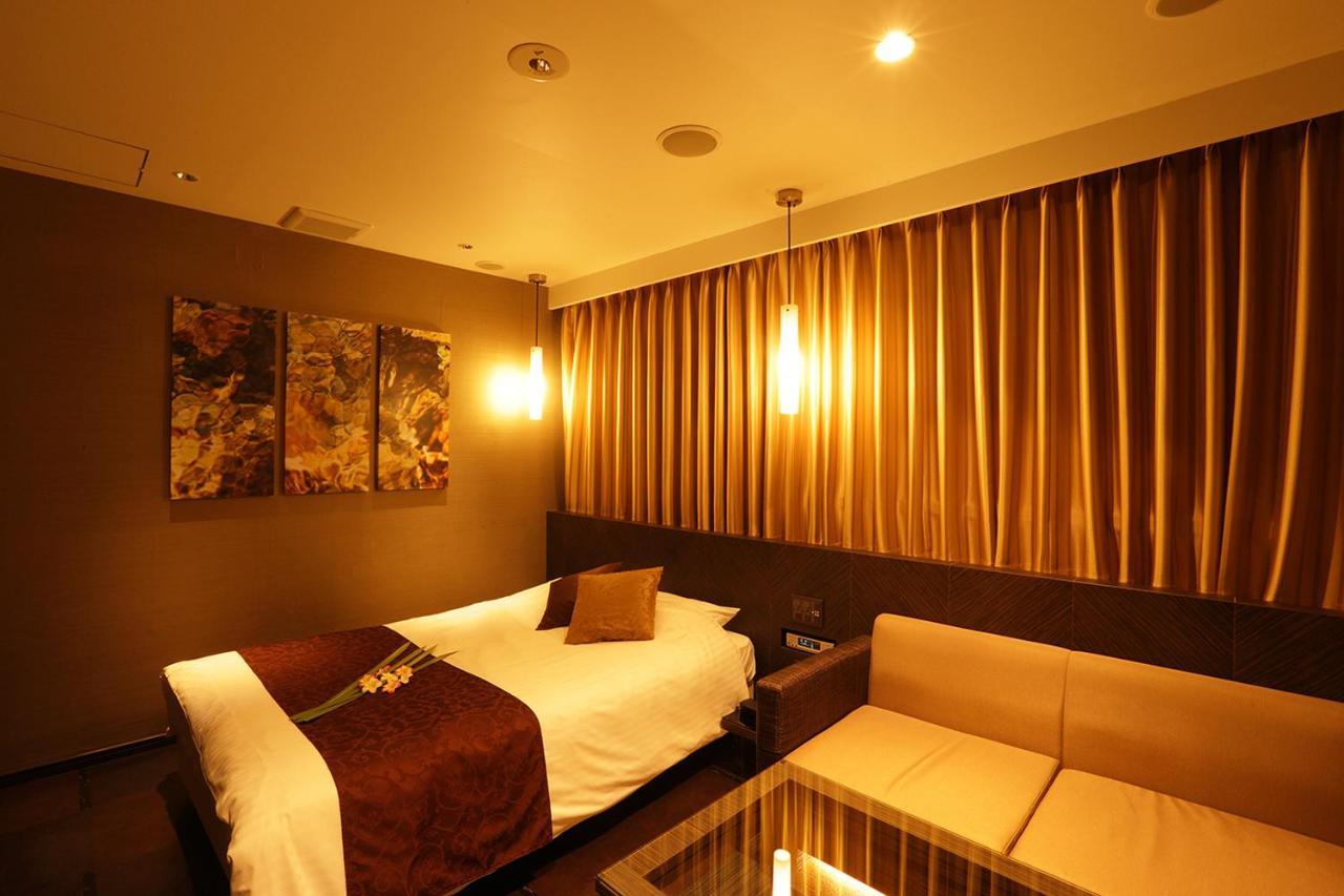 Hotel Swing Kobe (Adults Only) Екстериор снимка